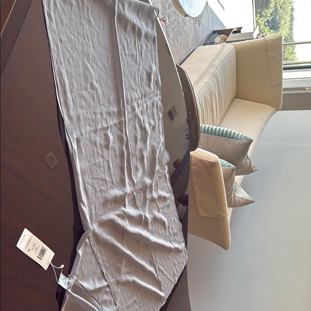 Eileen Fisher Gray  Scarf NWT